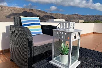 House with terrace in Caleta de Sebo La Graciosa Samsara Home
