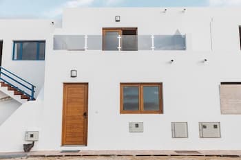 House with terrace in Caleta de Sebo La Graciosa Aparment Cuesta del Salado near the beach